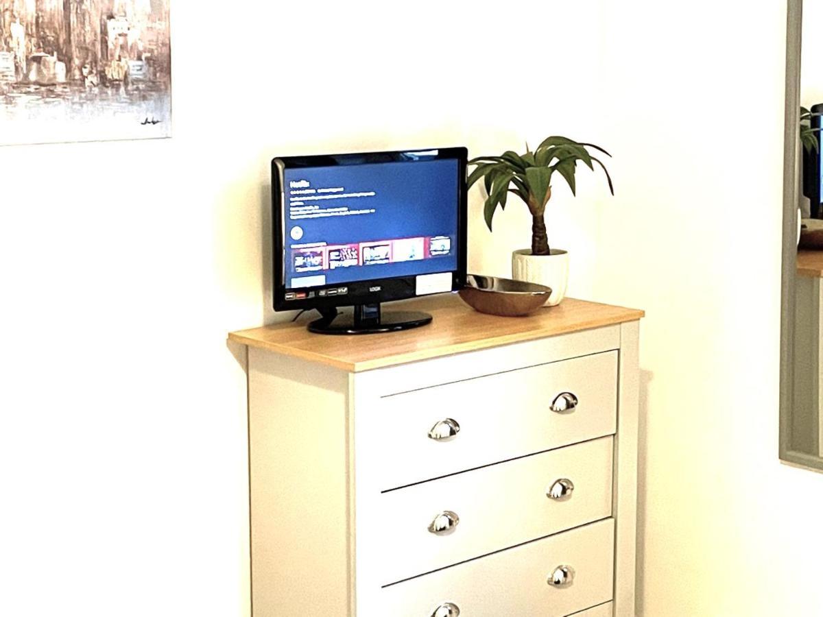 Supreme - 1 Bedroom Apart Sleeps 4 Short/Long Stay 吉林汉姆 外观 照片