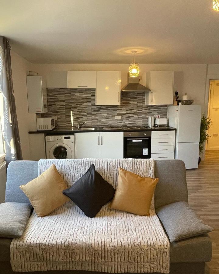 Supreme - 1 Bedroom Apart Sleeps 4 Short/Long Stay 吉林汉姆 外观 照片
