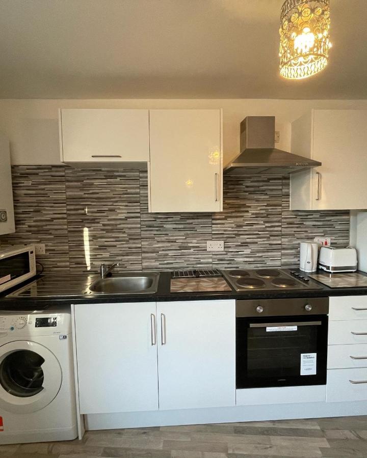 Supreme - 1 Bedroom Apart Sleeps 4 Short/Long Stay 吉林汉姆 外观 照片